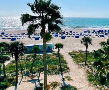 TradeWinds Island Resorts Beach Cam